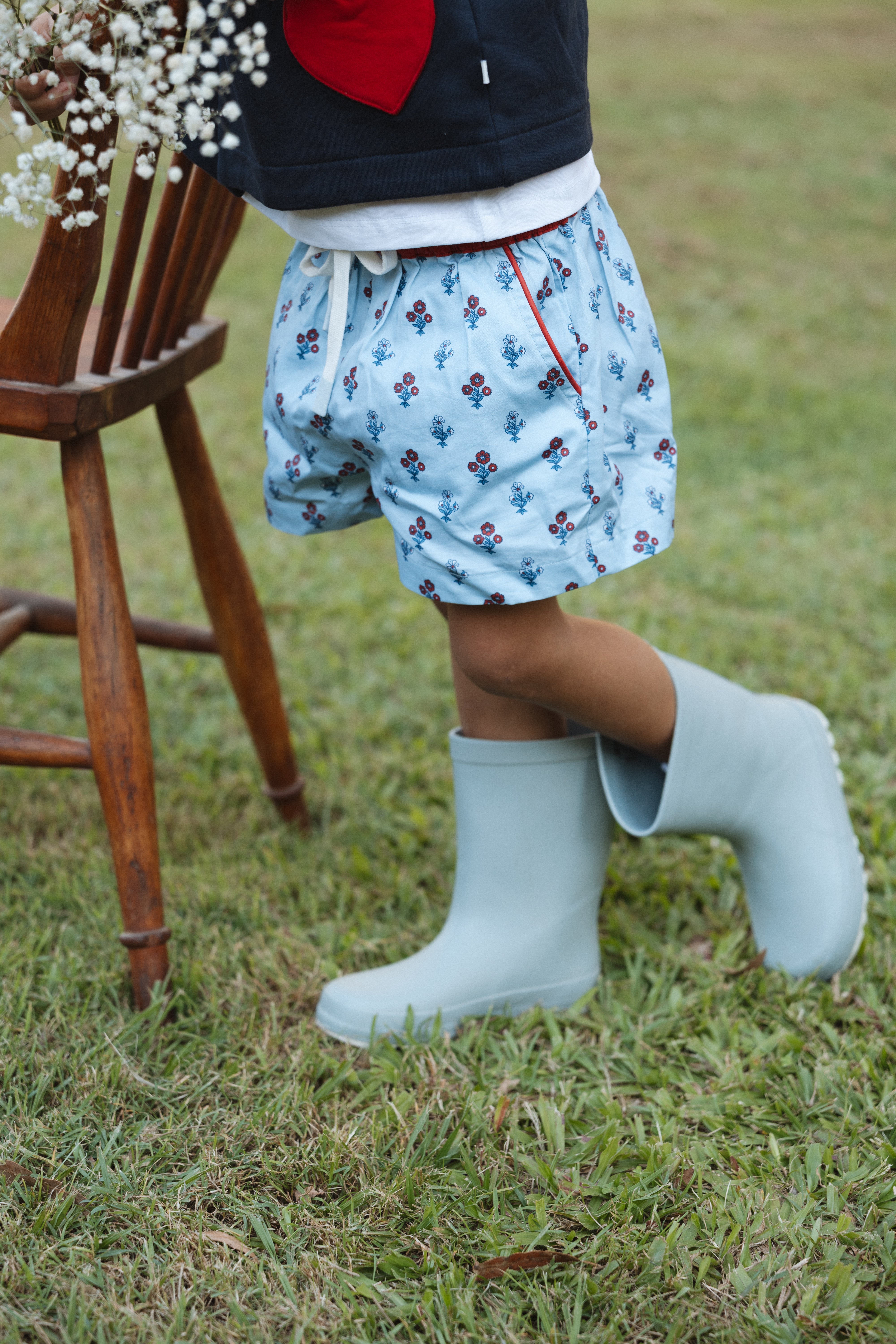 LITTLE BLUE TWO TONED SHORT