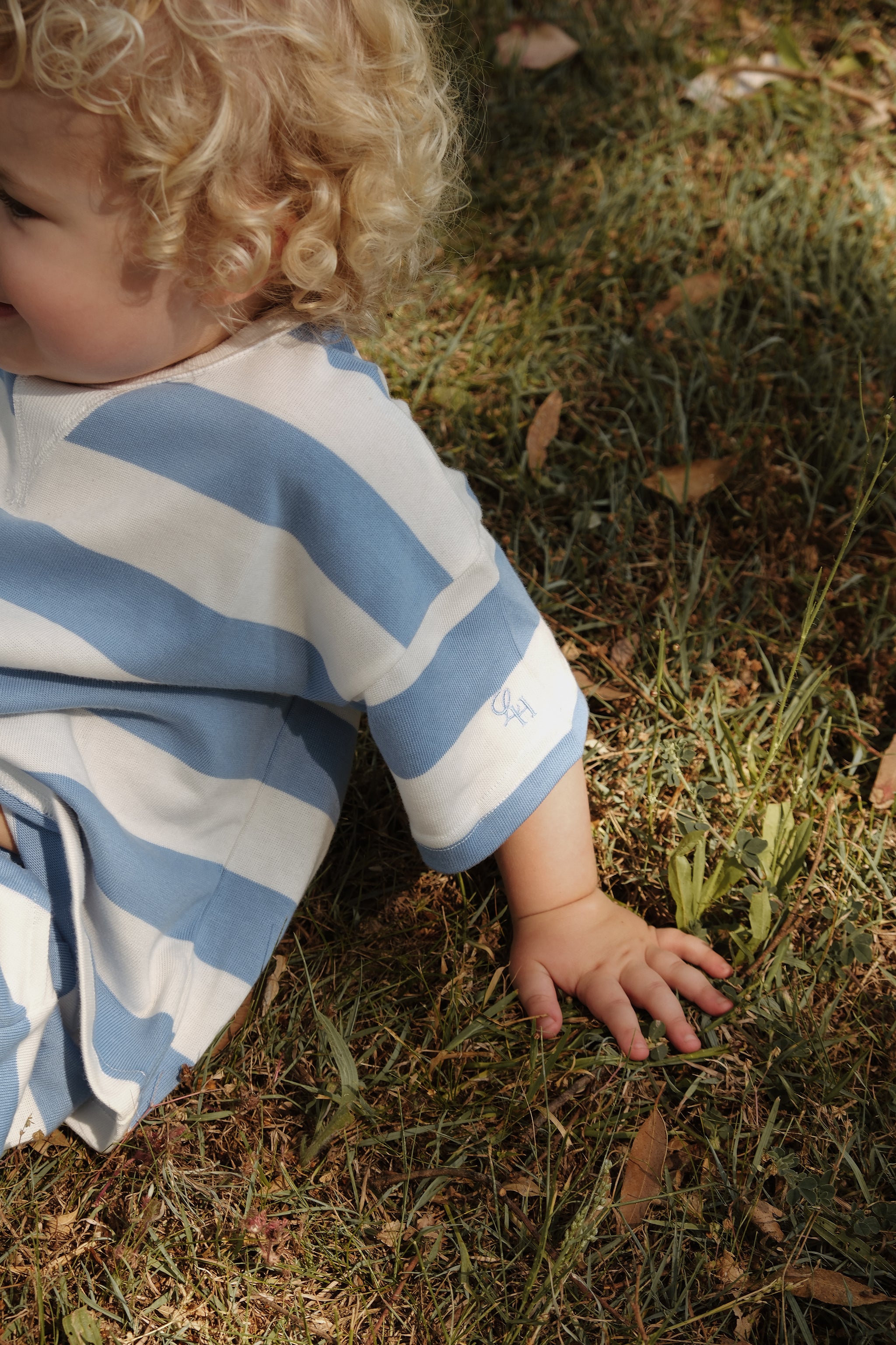 LITTLE BLUE BOXY TEE