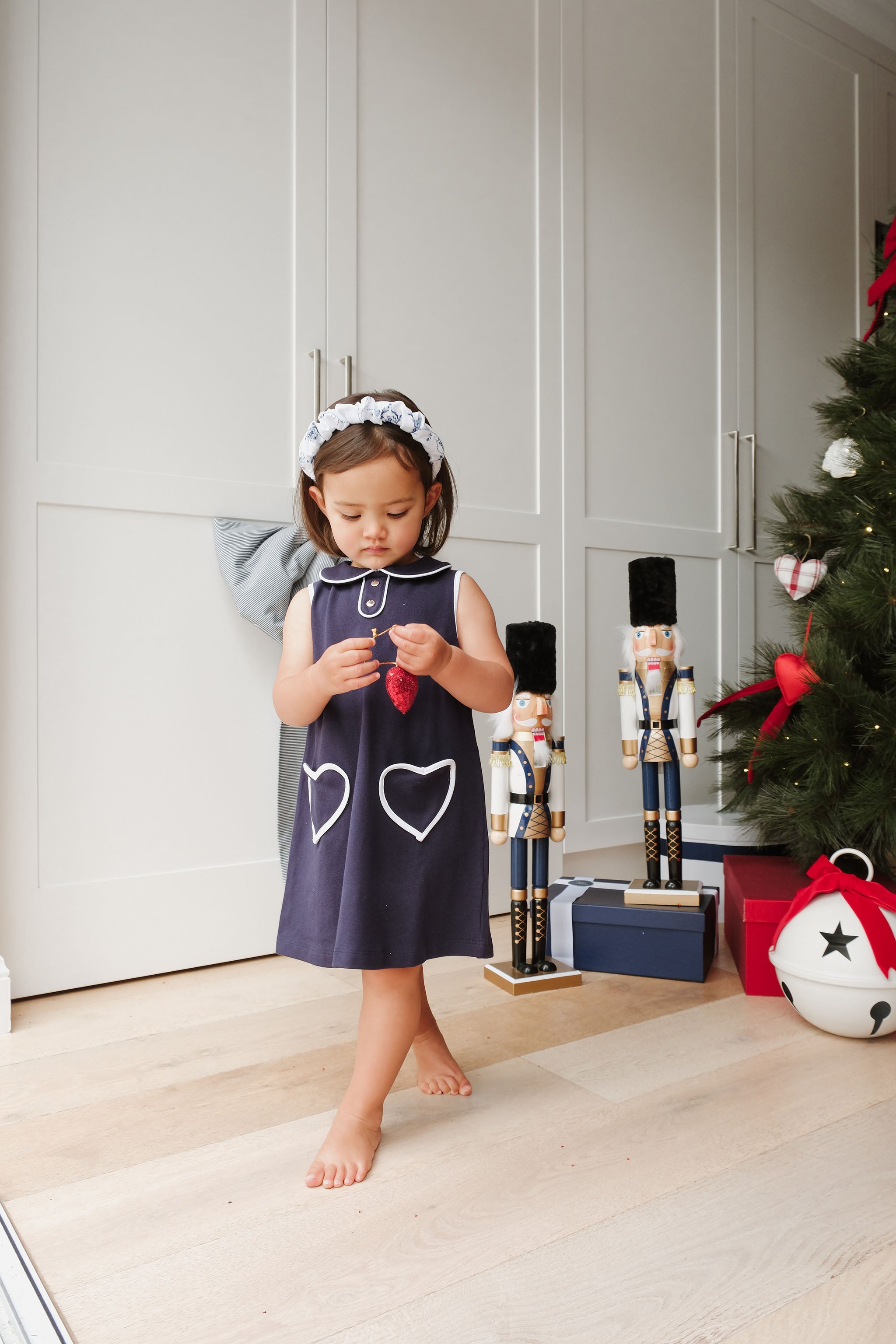 LITTLE NAVY HEART SHIFT DRESS