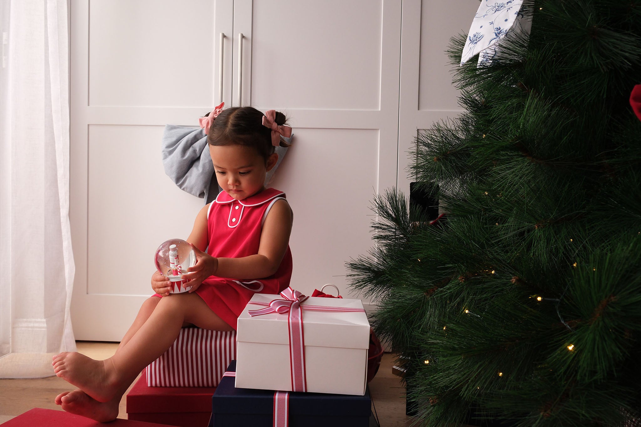 LITTLE RED HEART SHIFT DRESS